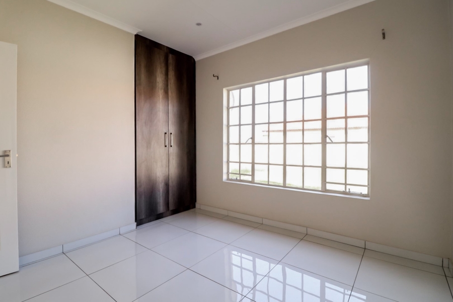 3 Bedroom Property for Sale in Waterkloof East North West